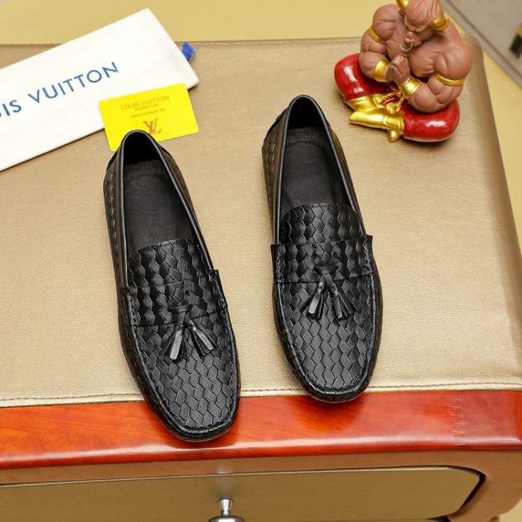 Picture of Louis Vuitton Shoes _SKULVsz38-45jyh050311870